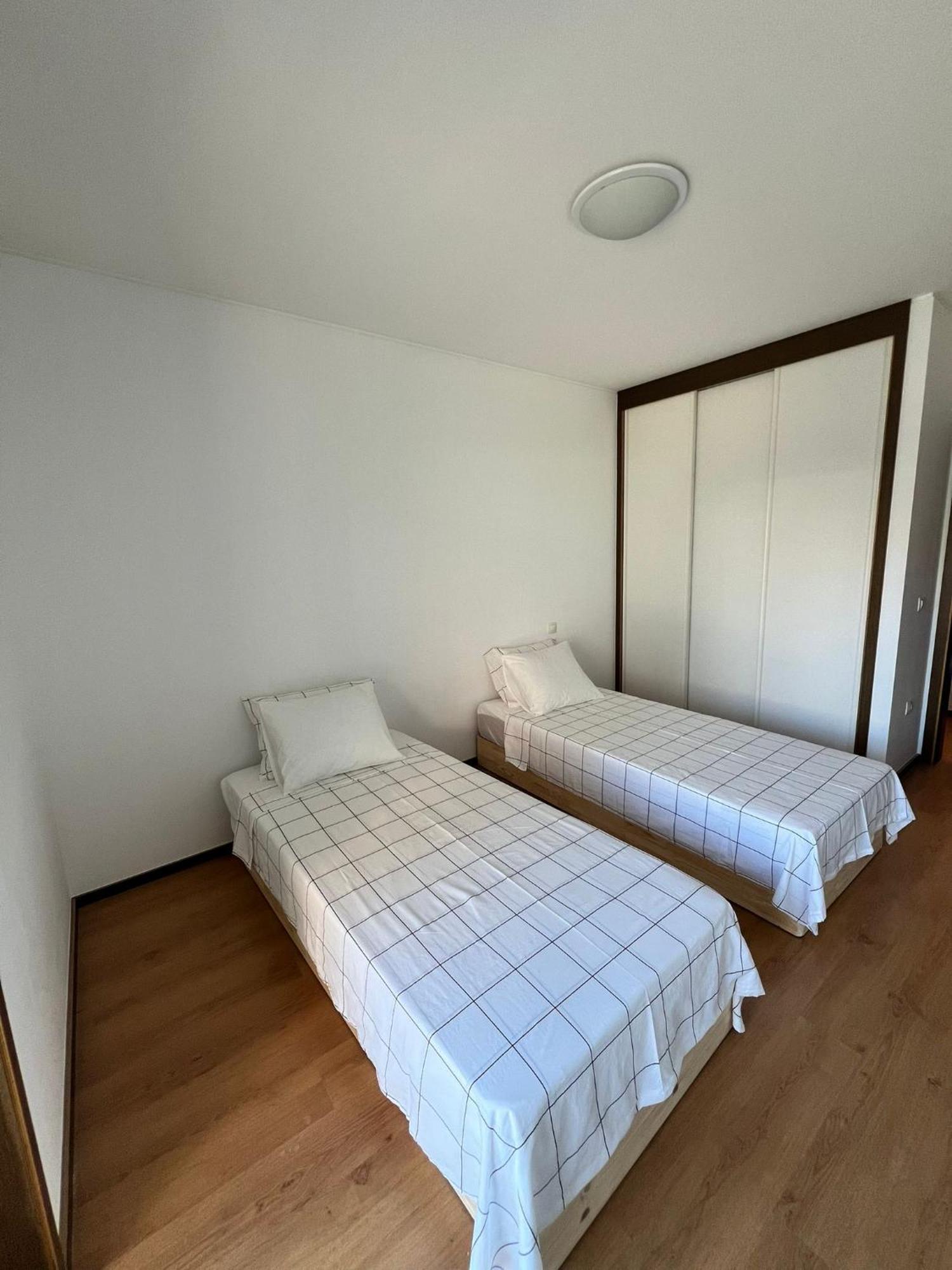 P&H Apartment 阿威罗 外观 照片