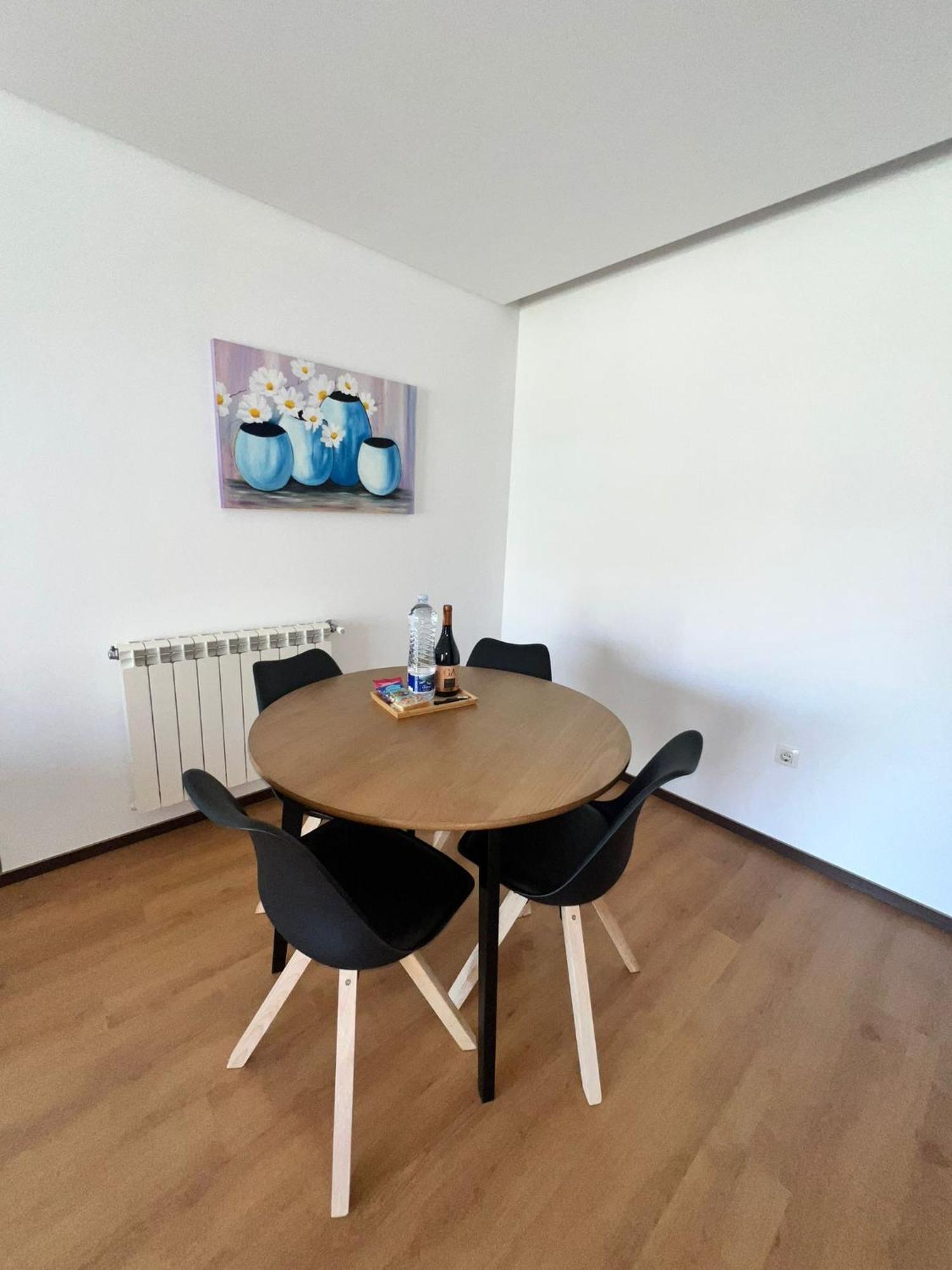 P&H Apartment 阿威罗 外观 照片