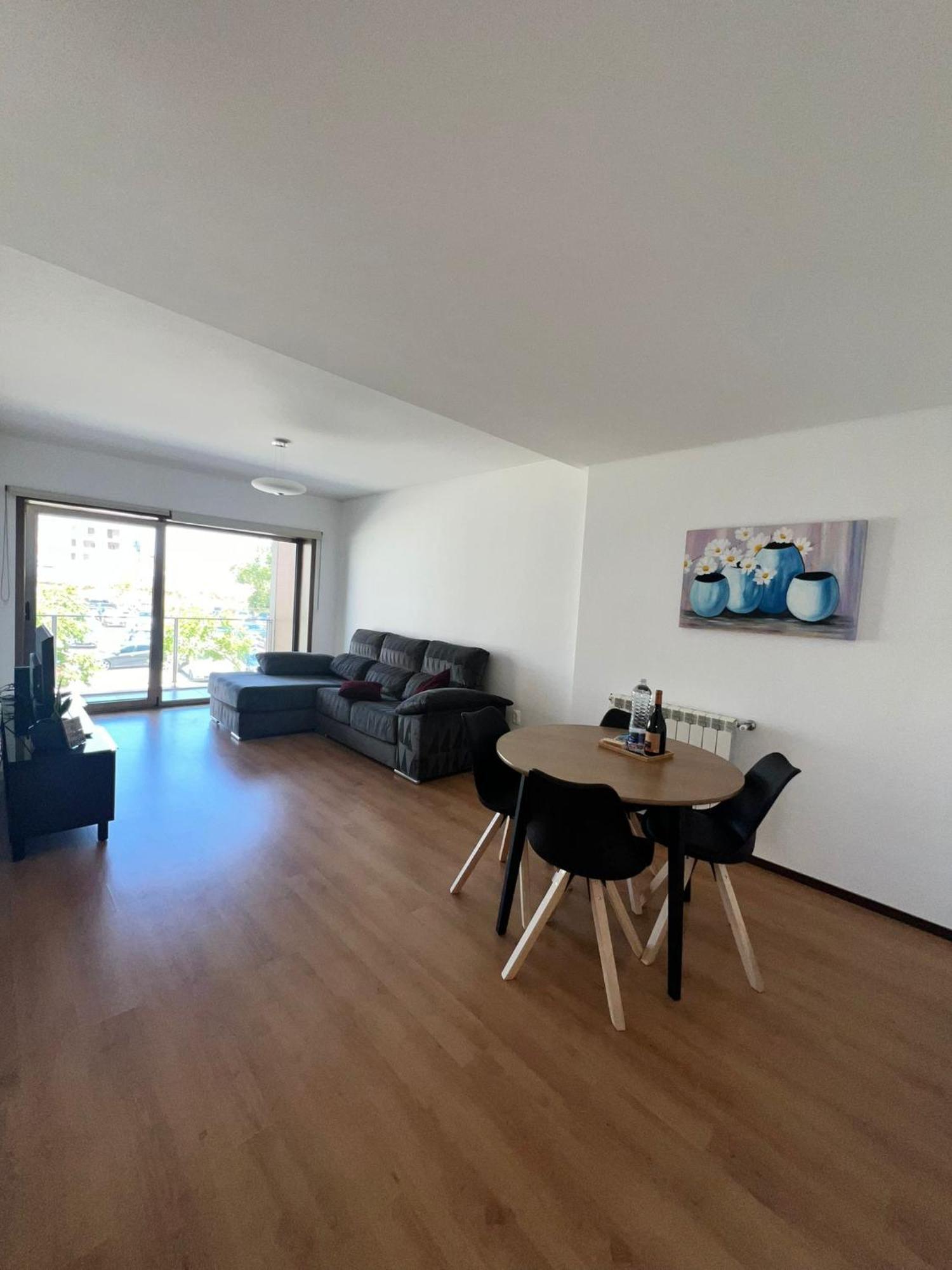 P&H Apartment 阿威罗 外观 照片