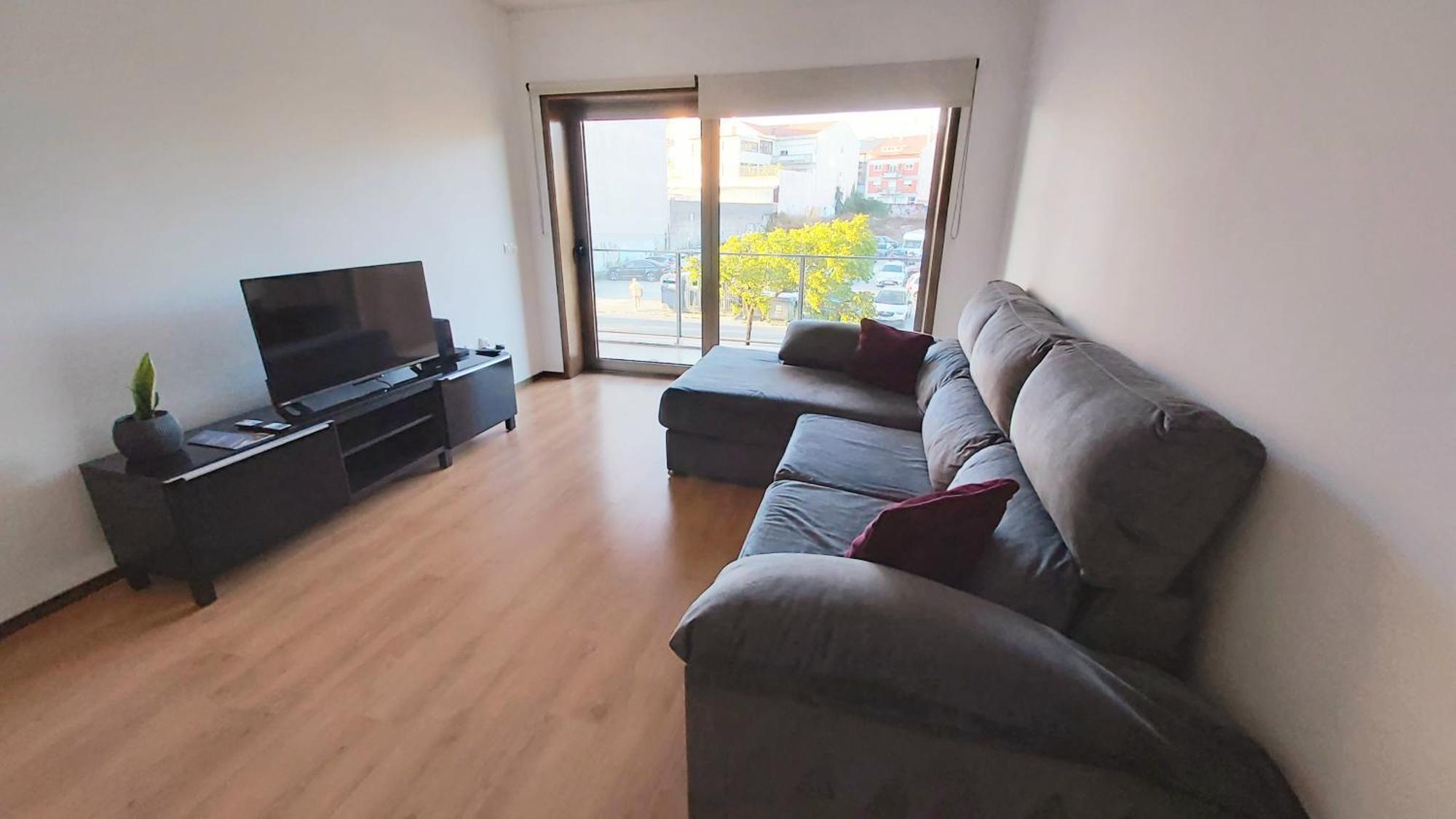 P&H Apartment 阿威罗 外观 照片